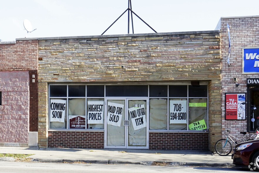 6151 S Archer Rd, Summit Argo, IL 60501