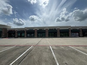 9215 FM 518, Pearland, TX for lease Building Photo- Image 2 of 4