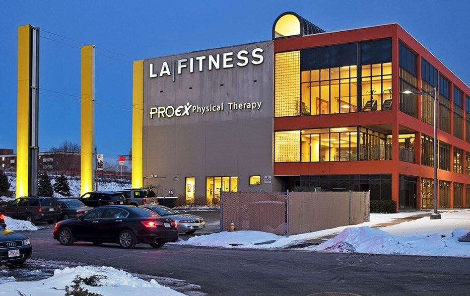 1150 Hall of Fame Ave, Springfield, MA for sale - Building Photo - Image 1 of 1