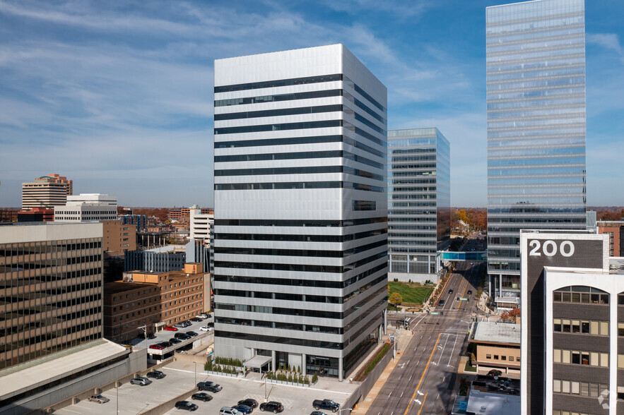 101 S Hanley Rd, Clayton, MO for sale - Building Photo - Image 1 of 1