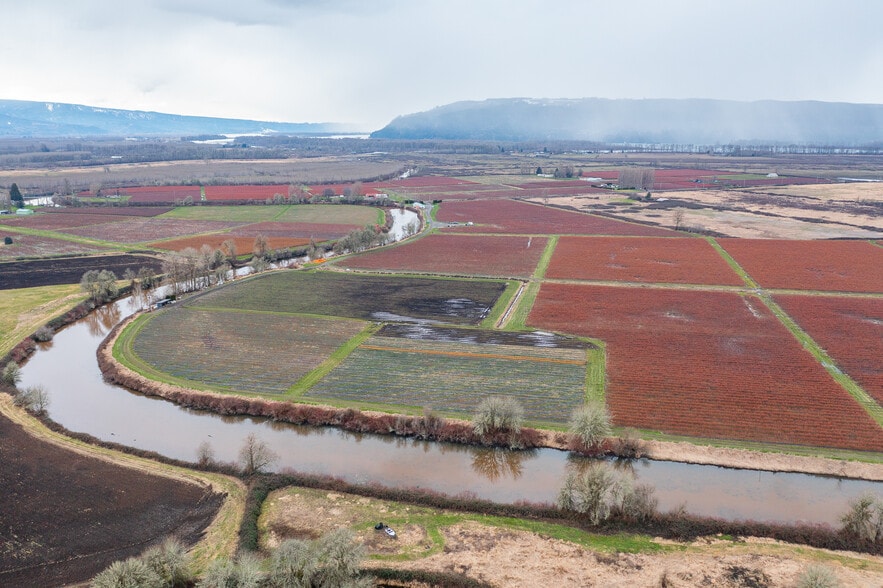 78384 Collins Rd, Clatskanie, OR for sale - Primary Photo - Image 3 of 13
