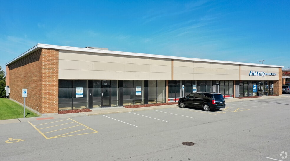 14700-14704 La Grange Rd, Orland Park, IL for lease - Primary Photo - Image 1 of 2