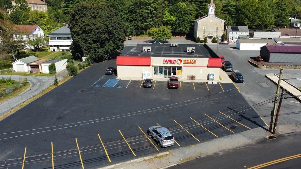 14 Spring St, Tremont, PA for sale - Building Photo - Image 2 of 4