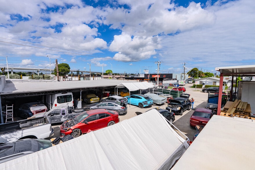 3501 NW 35th st, Miami, FL for lease - Building Photo - Image 2 of 10