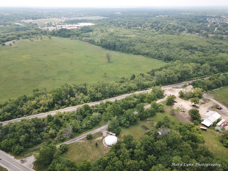 5N444 S Bartlett Rd, Bartlett, IL for sale - Primary Photo - Image 2 of 2