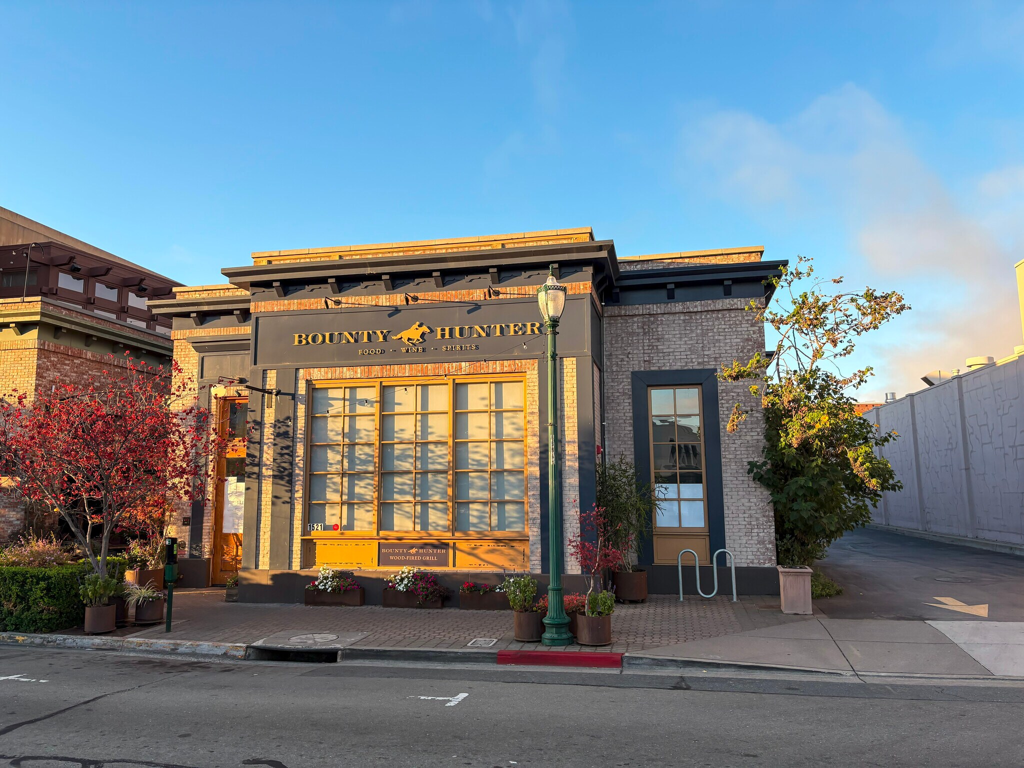 1521 Mt Diablo Blvd, Walnut Creek, CA for lease Building Photo- Image 1 of 4