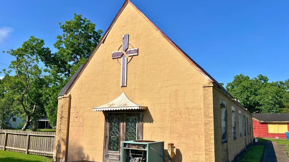 7135 Ashburn St, Houston, TX for sale - Building Photo - Image 3 of 16