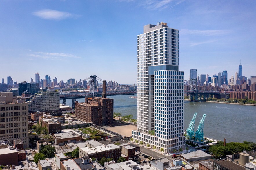10 Grand St, Brooklyn, NY for lease - Aerial - Image 1 of 20