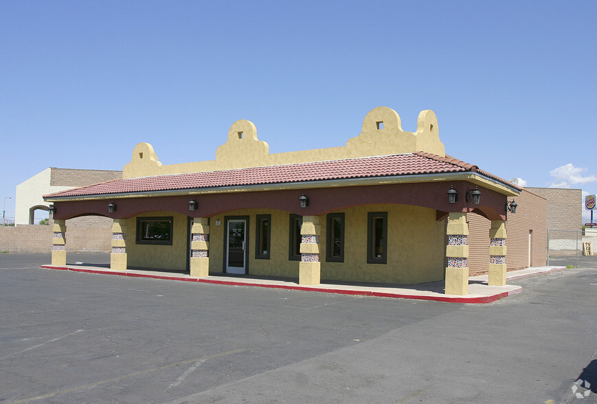 1108 E Lake Mead Blvd, North Las Vegas, NV for sale - Building Photo - Image 2 of 64