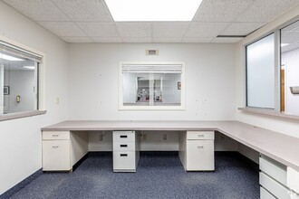 2150 Main St, Springfield, MA for lease Interior Photo- Image 2 of 22