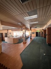 100 S Beach St, Daytona Beach, FL for lease Interior Photo- Image 2 of 14