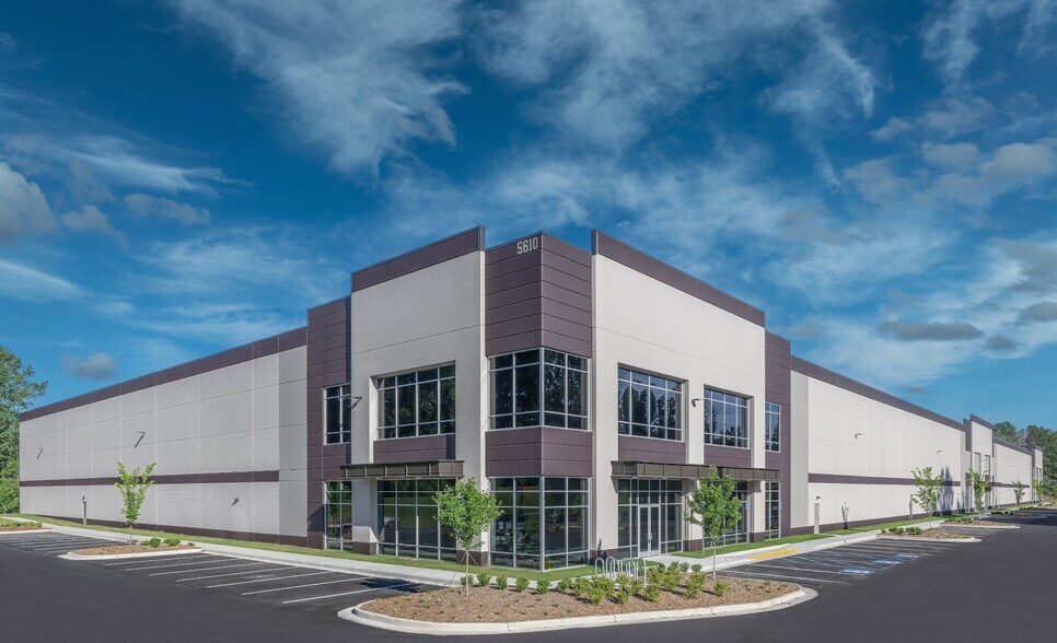 5570 Atlanta Hwy, Alpharetta, GA for lease - Building Photo - Image 1 of 10