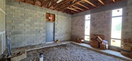 1510 SW Santa Barbara Blvd, Cape Coral, FL for lease Building Photo- Image 2 of 7