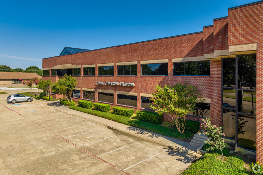 2121 W Spring Creek Pky, Plano, TX for lease - Building Photo - Image 1 of 22