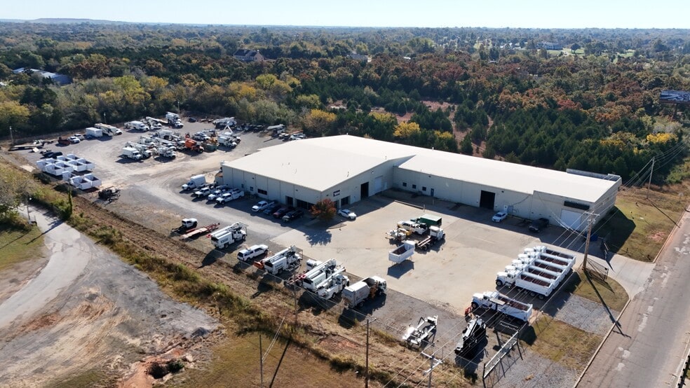 4700 N Bryant Ave, Oklahoma City, OK for lease - Building Photo - Image 1 of 10