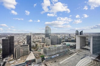 Courbevoie - AERIAL map view