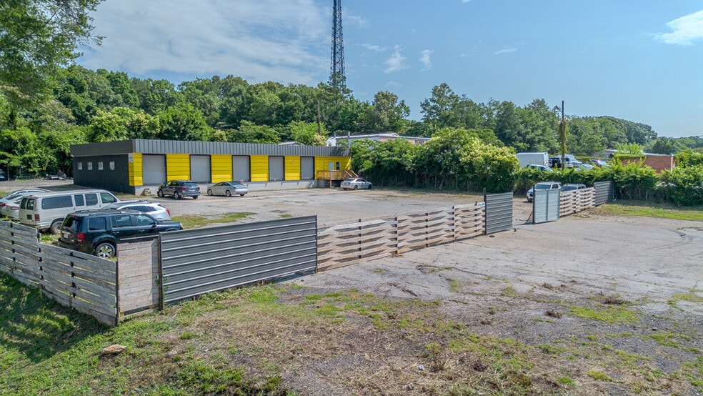 860 W Main St, Spartanburg, SC for sale - Building Photo - Image 3 of 39