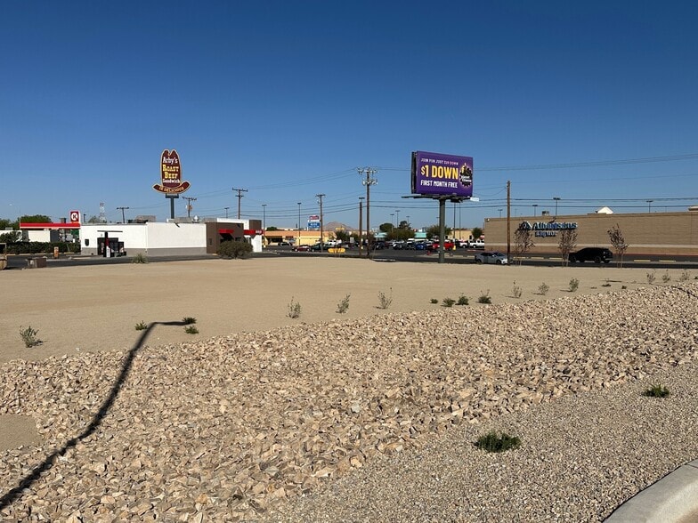 522 E Idaho Ave, Las Cruces, NM for sale - Primary Photo - Image 1 of 2