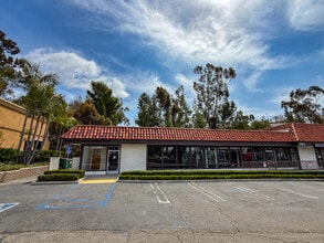 27672 Crown Valley Pky, Mission Viejo, CA for lease Building Photo- Image 1 of 7