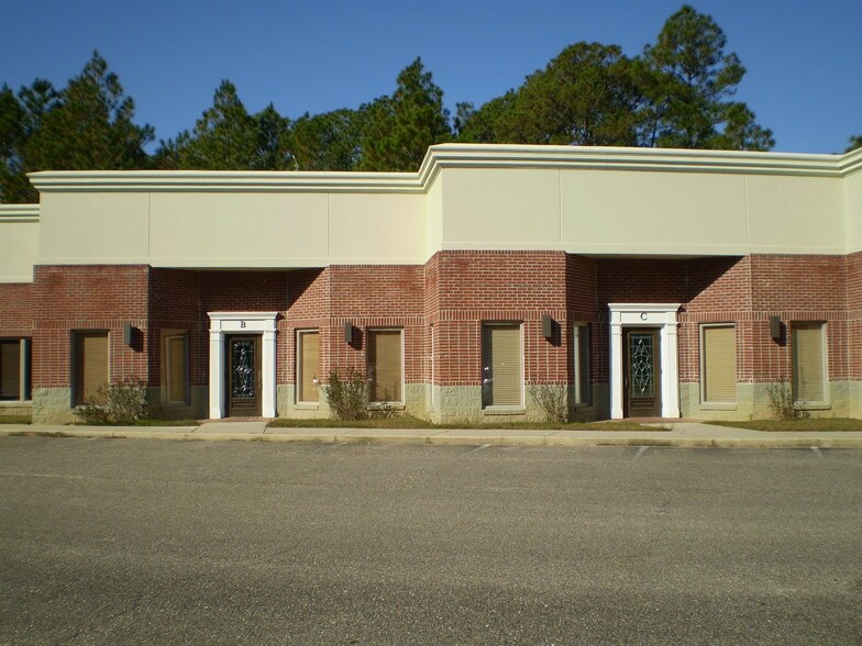 13155 Shriners Blvd, Biloxi, MS 39532