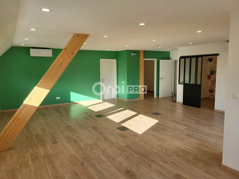 Flex in Colmar for sale - Interior Photo - Image 1 of 14