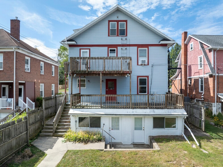 129 S Sparks St, State College, PA for lease - Building Photo - Image 3 of 36