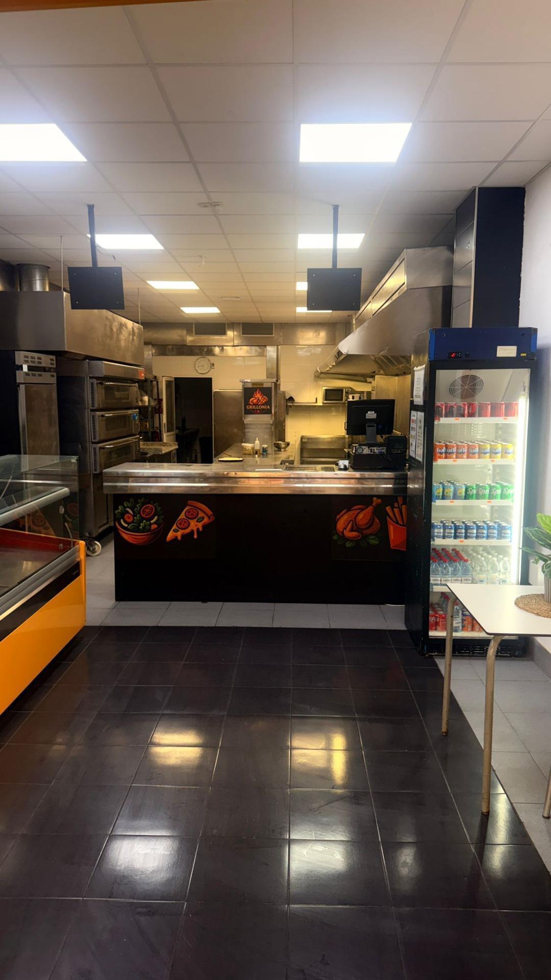 Retail in Benidorm, Alicante for sale Building Photo- Image 1 of 24