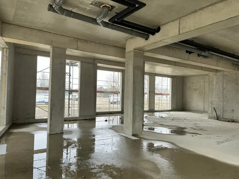 Boulevard De Dresde, Strasbourg for lease - Interior Photo - Image 3 of 10