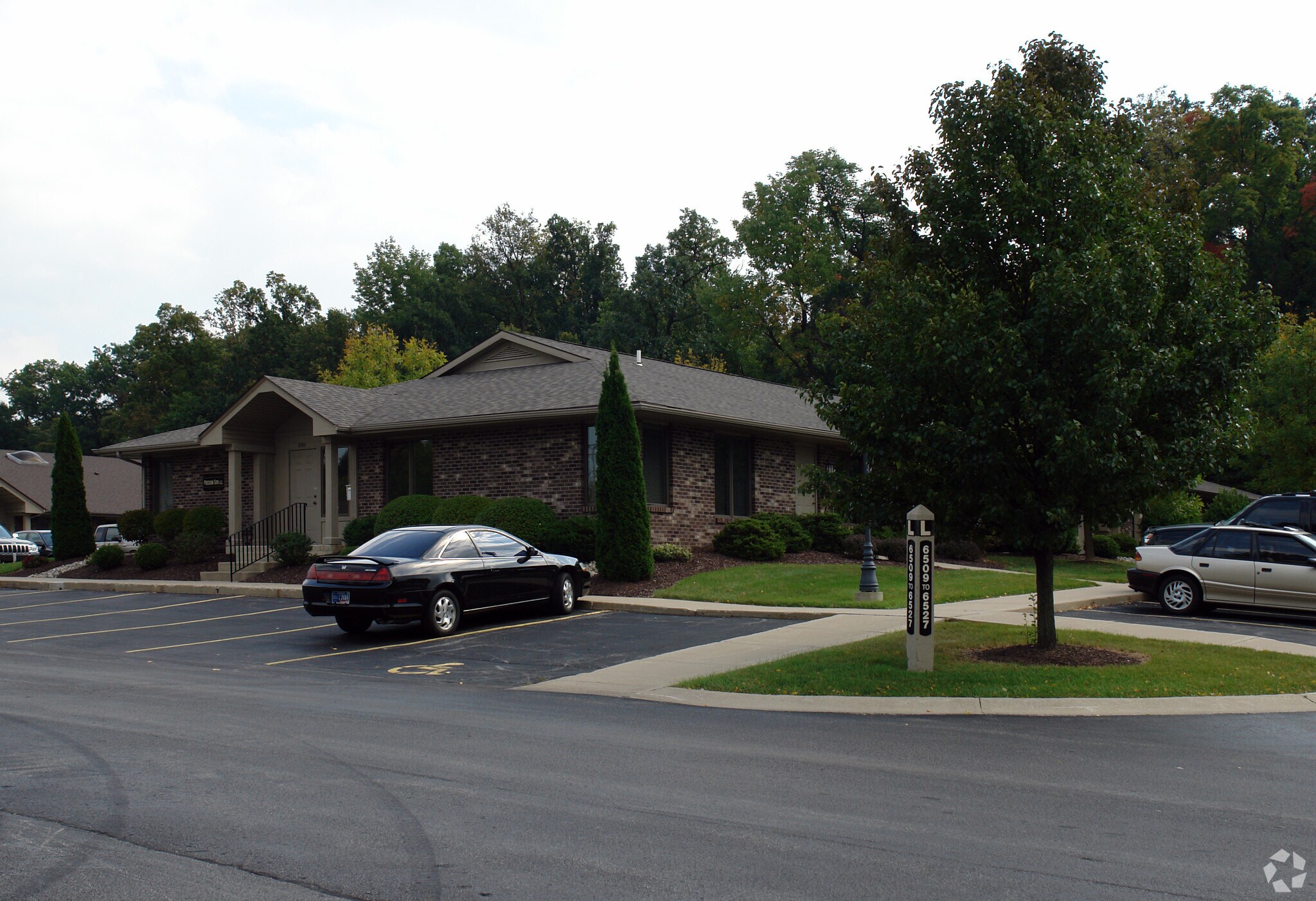 6501-6505 Constitution Dr, Fort Wayne, IN for sale Primary Photo- Image 1 of 1