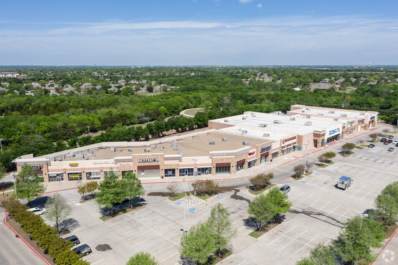 5701 Liberty Grove Rd, Rowlett, TX 75088