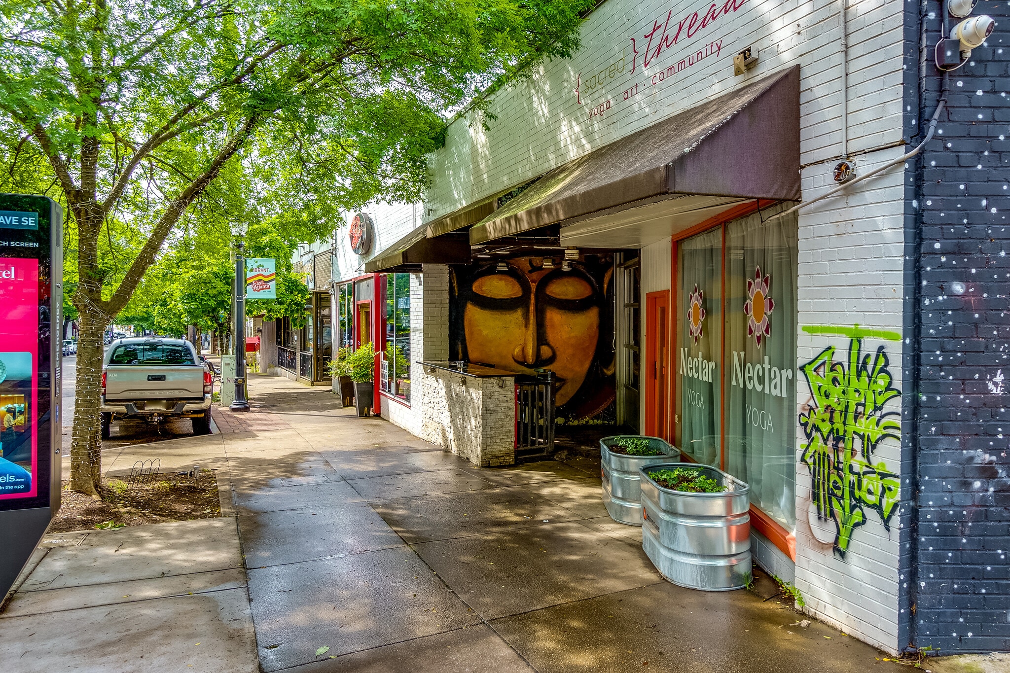 477-485 Flat Shoals Ave SE, Atlanta, GA for lease Building Photo- Image 1 of 11