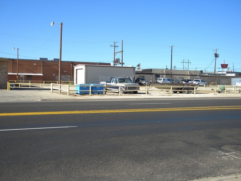 1011 E 7th St, Odessa, TX for lease - Building Photo - Image 3 of 16