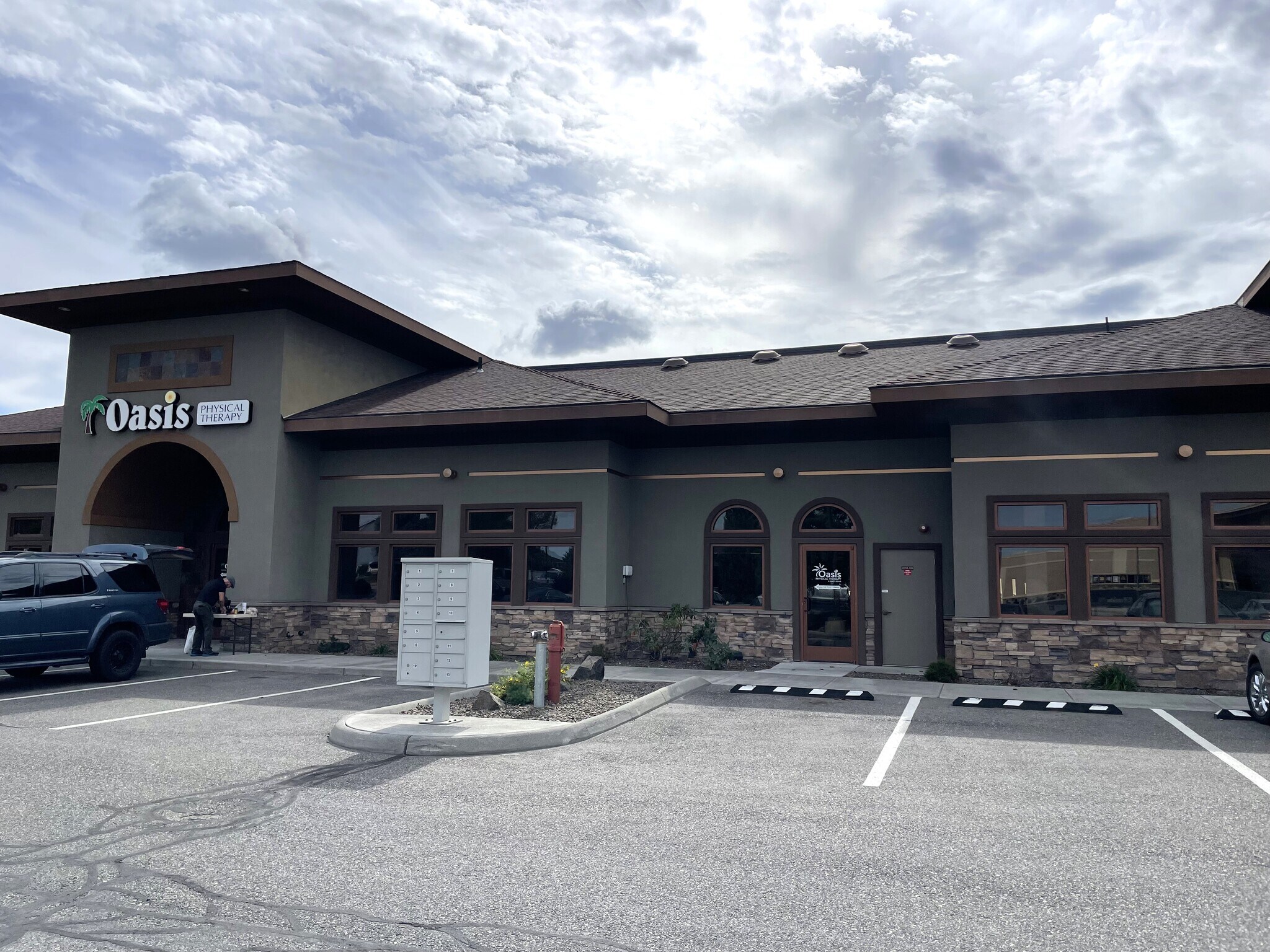 6825 Burden Blvd, Pasco, WA 99301 Burden Medical Center