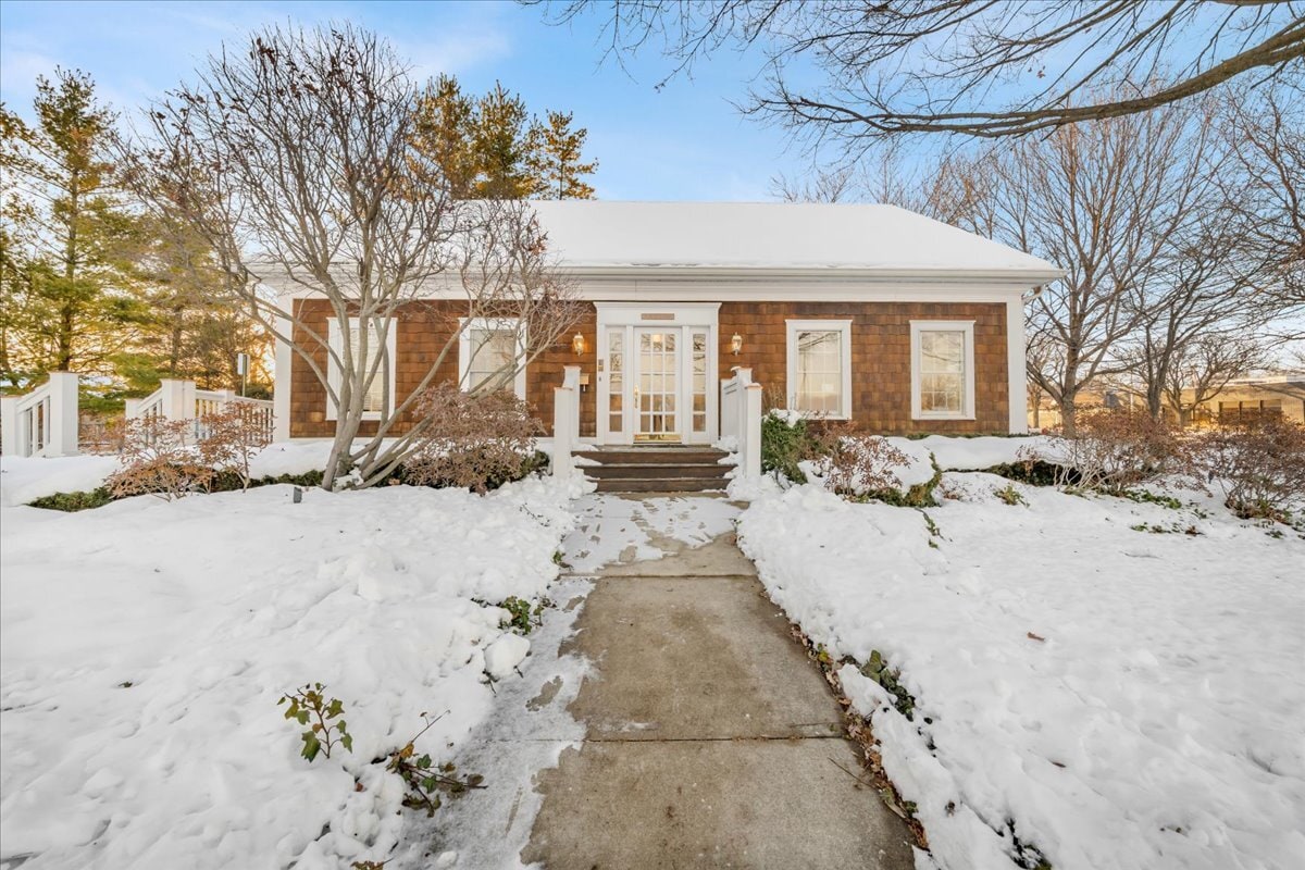 907 W 14 Mile Rd, Clawson, MI for sale Primary Photo- Image 1 of 35