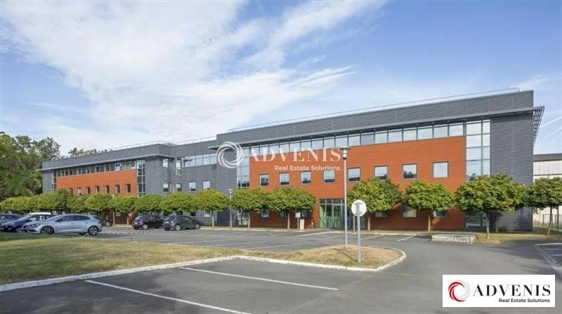 Office in VILLENEUVE-D'ASCQ for lease Building Photo- Image 1 of 9