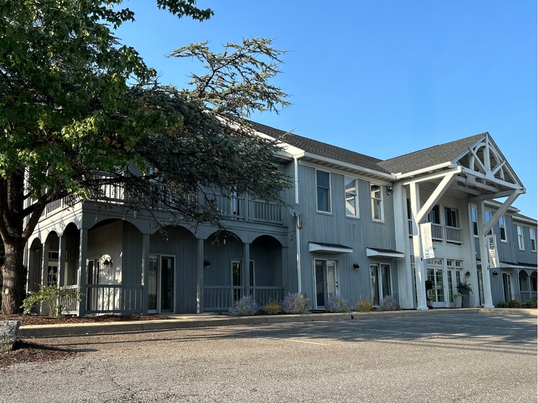 111 Centerville Rd, Lancaster, PA for lease - Building Photo - Image 3 of 23