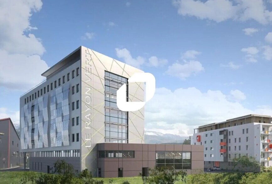 Office in Échirolles for lease - Building Photo - Image 1 of 8