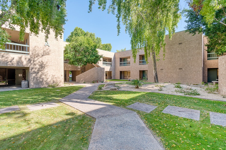 1930 S Alma School Rd, Mesa, AZ for lease - Building Photo - Image 2 of 7