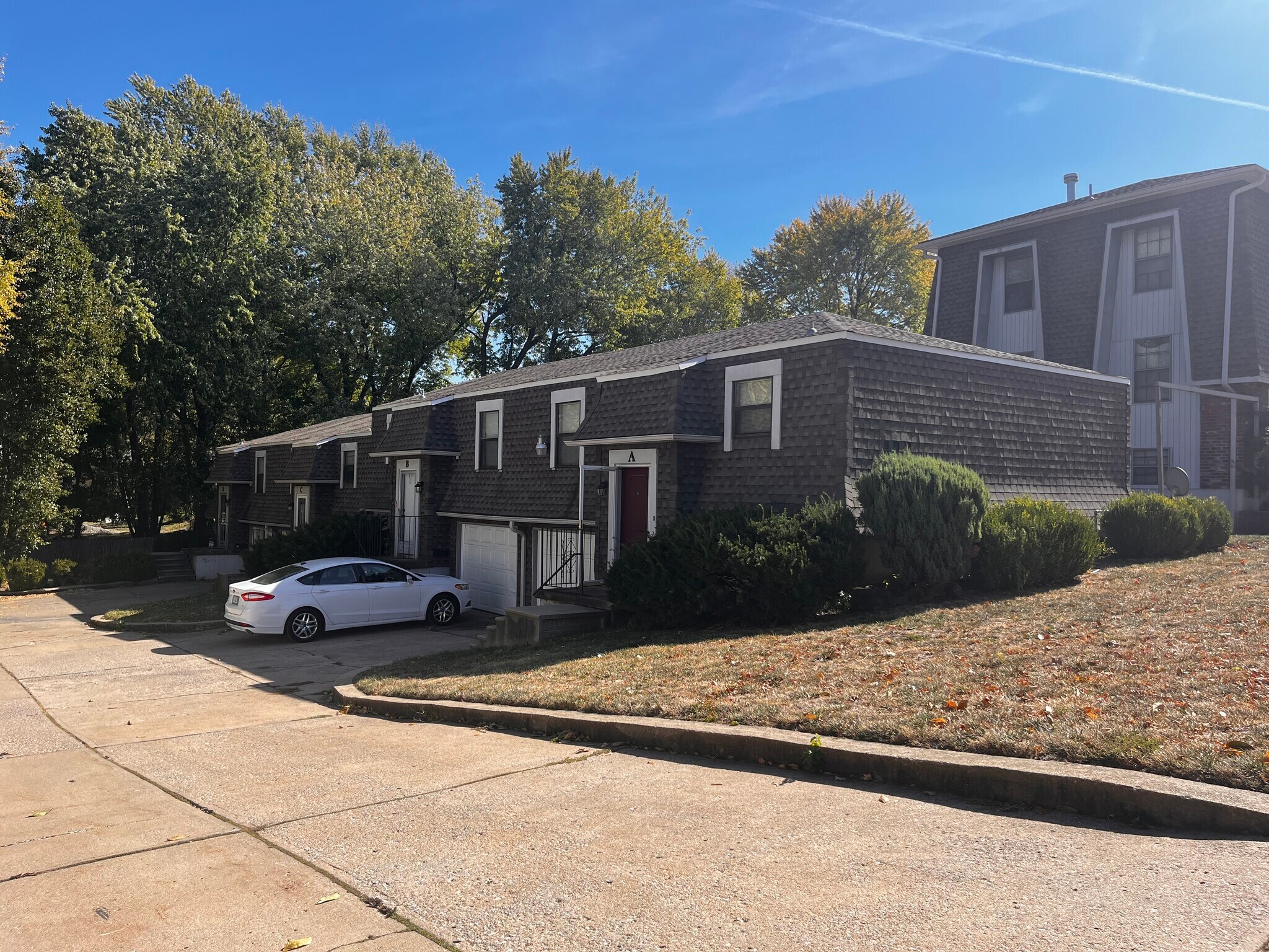 517 N Spring St, Independence, MO for sale Building Photo- Image 1 of 1