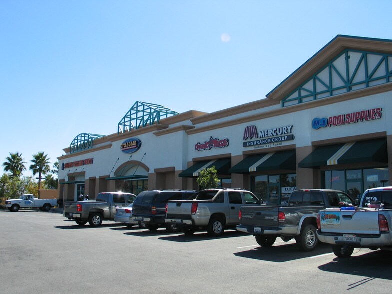 550 W Rancho Vista Blvd, Palmdale, CA for sale - Building Photo - Image 1 of 1