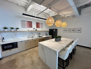 4621 Ross Ave, Dallas, TX for lease Interior Photo- Image 1 of 5