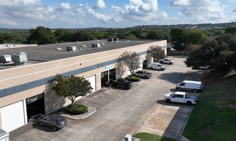 12000 Crownpoint Dr, San Antonio, TX for lease - Building Photo - Image 2 of 8