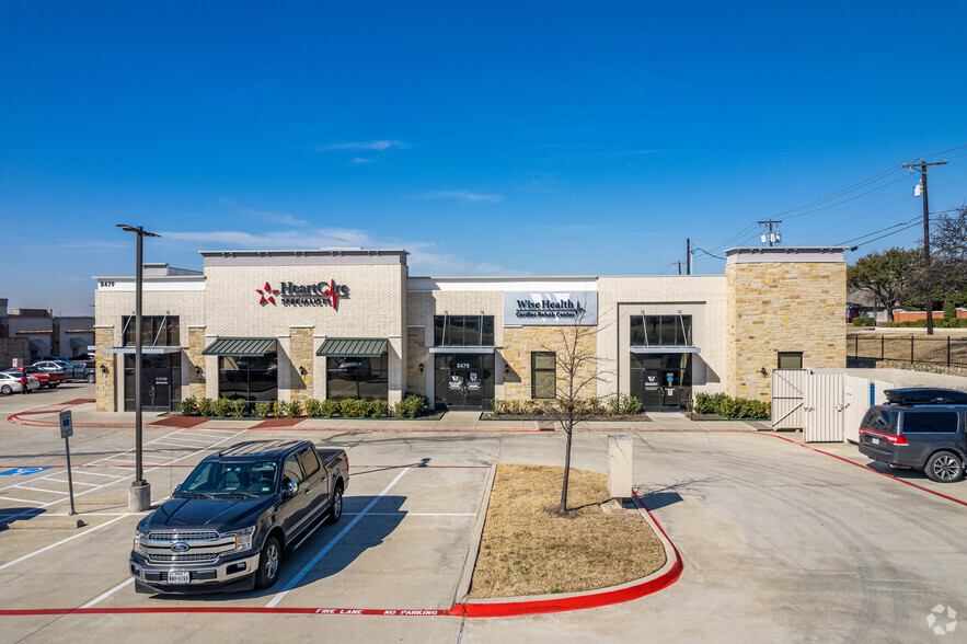 8479 Davis Blvd, North Richland Hills, TX for lease - Building Photo - Image 2 of 21