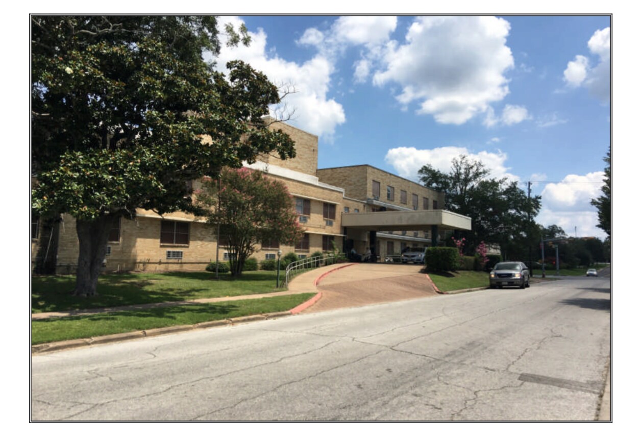 300 N Bynum St, Lufkin, TX for sale Building Photo- Image 1 of 1