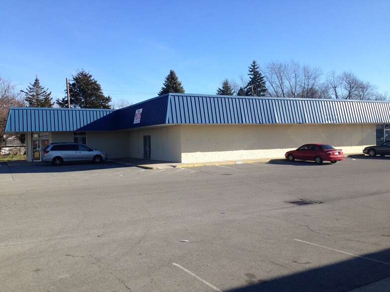 3753-3765 N Post Rd, Indianapolis, IN for sale - Building Photo - Image 3 of 5