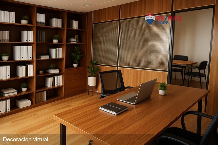 Office in Badajoz, Badajoz for sale - Interior Photo - Image 1 of 14