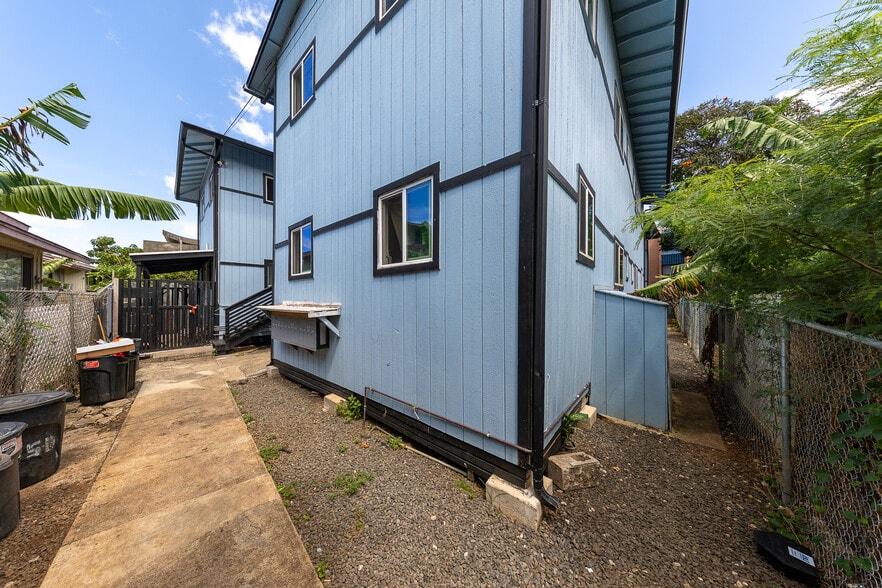 815 Lopez Ln, Honolulu, HI for sale - Building Photo - Image 2 of 37