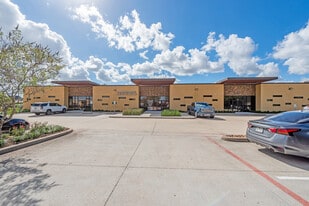 Retail/Office/Medical Space in Friendswood - Storefront Property