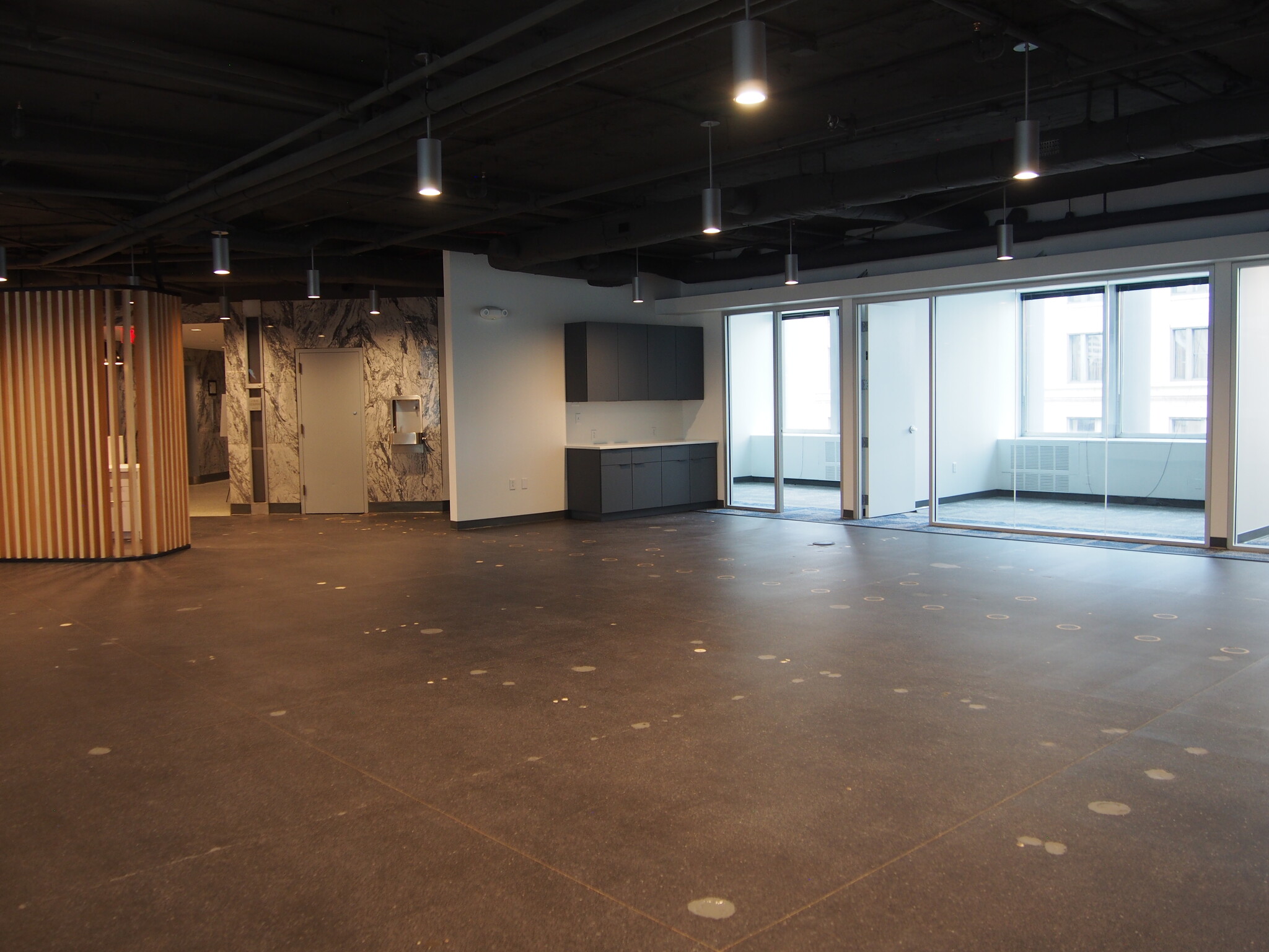 401 Church St, Nashville, TN for lease Interior Photo- Image 1 of 13