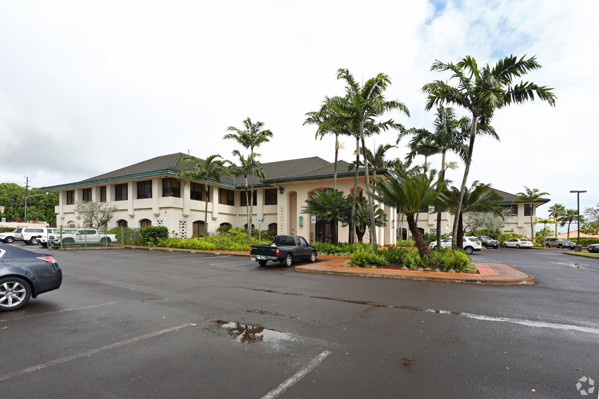 4463 Pahee St, Lihue, HI 96766 Office for Lease